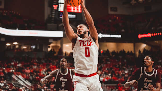 tech basketball 4